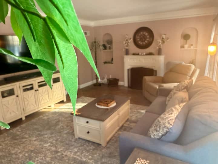 Barrington — Living room